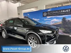 Schwarz metallic Gebraucht 2024 Cupra Formentor SUV | 29.400 € (Fairer Preis)