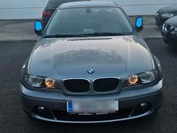 Grau Gebraucht 2004 BMW 320 Coupé | 9.890 €