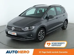 Grau Gebraucht 2017 VW Golf Sportsvan Sound Van / Kleinbus | 11.690 € (Fairer Preis)