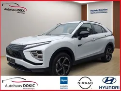 Weiß Gebraucht 2023 Mitsubishi Eclipse Cross Plus SUV | 28.990 € (Teuer)