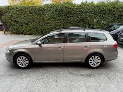 Braun Gebraucht 2014 VW Passat Kombi | 9.980 € (Guter Preis)