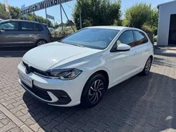 Pure white Gebraucht 2024 VW Polo Life Kleinwagen | 18.999 € (Fairer Preis)