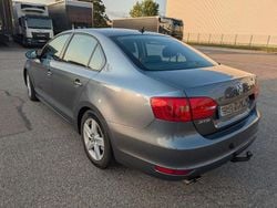 Grau Gebraucht 2011 VW Jetta Comfortline Limousine | 4.800 € (Fairer Preis)