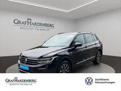 Schwarz Gebraucht 2022 VW Tiguan Life SUV | 27.777 € (Fairer Preis)