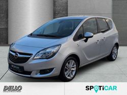Silber Gebraucht 2017 Opel Meriva Active Van / Kleinbus | 10.480 € (Teuer)