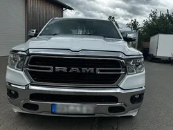 Weiß Gebraucht 2019 Dodge Ram Abholung | 34.900 € (Fairer Preis)
