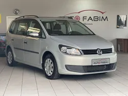 Silber Gebraucht 2011 VW Touran S Van / Kleinbus | 10.950 € (Etwas zu teuer)