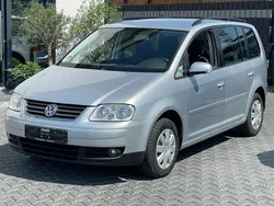Silber Gebraucht 2004 VW Touran Van / Kleinbus | 3.500 € (Teuer)