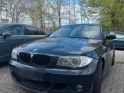 Schwarz Gebraucht 2007 BMW 118 M Sport Kleinwagen | 2.650 €