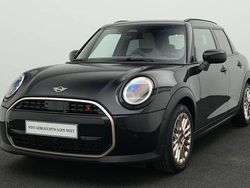 Schwarz Gebraucht 2024 Mini Cooper S Favoured Kleinwagen | 31.907 € (Fairer Preis)