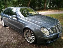 Blau Gebraucht 2006 Mercedes E220 Elegance Limousine | 8.290 € (Teuer)