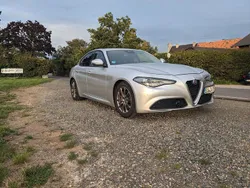 Silber Gebraucht 2017 Alfa Romeo Giulia Super Limousine | 17.200 € (Guter Preis)