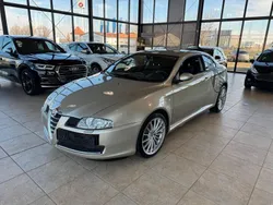 Beige Gebraucht 2005 Alfa Romeo GT Progression Coupé | 5.880 € (Teuer)