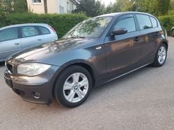 Silber Gebraucht 2006 BMW 116 Kleinwagen | 4.999 €