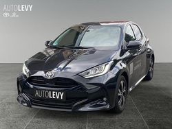 Schwarz (schwarz) Gebraucht 2025 Toyota Yaris Kleinwagen | 28.540 € (Teuer)
