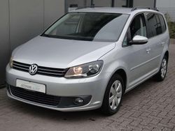 Reflexsilber Gebraucht 2012 VW Touran Trendline Van / Kleinbus | 6.890 € (Fairer Preis)