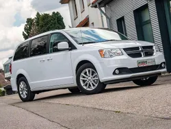 Weiß Gebraucht 2019 Dodge Grand Caravan SXT Van / Kleinbus | 34.990 €