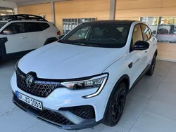 Weiß Gebraucht 2024 Renault Arkana SUV | 32.490 € (Teuer)