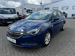 Blau Gebraucht 2018 Opel Astra Edition Kombi | 9.990 € (Guter Preis)