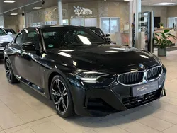 Black sapphire metallic Gebraucht 2023 BMW 220 M Sport Coupé | 34.990 € (Guter Preis)