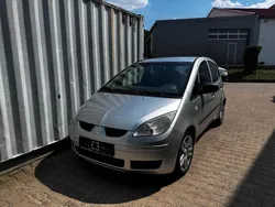 Silber Gebraucht 2005 Mitsubishi Colt Kleinwagen | 2.300 € (Fairer Preis)