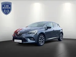 Grau (titaniumgrau (grau)) Gebraucht 2022 Renault Clio V Techno Limousine | 17.990 € (Etwas zu teuer)