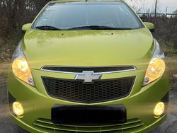 Grün Gebraucht 2011 Chevrolet Spark LS Kleinwagen | 2.400 € (Fairer Preis)