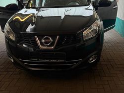 Schwarz Gebraucht 2011 Nissan Qashqai SUV | 7.200 € (Fairer Preis)