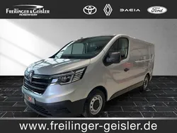 Highland grey Gebraucht 2023 Renault Trafic Komfort Van | 29.990 € (Guter Preis)