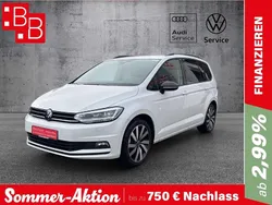 Weiss Gebraucht 2024 VW Touran Pro Van / Kleinbus | 35.950 € (Guter Preis)