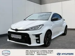 Super white 2 Gebraucht 2020 Toyota Yaris Kleinwagen | 34.990 € (Etwas zu teuer)