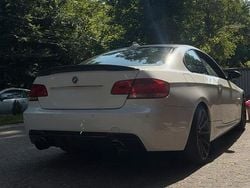 Weiß Gebraucht 2009 BMW 335 Coupé | 16.000 € (Guter Preis)