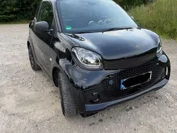 Schwarz Gebraucht 2021 Smart ForTwo Electric Drive Coupé | 8.700 € (Fairer Preis)