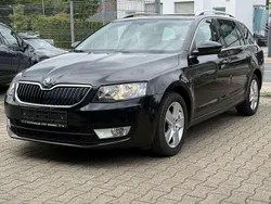 Schwarzmagic perleffekt Gebraucht 2016 Skoda Octavia Ambition Kombi | 8.999 € (Superpreis)