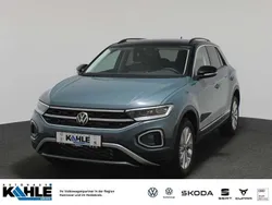 Petroleum blue schwarz Gebraucht 2024 VW T-Roc Style SUV | 31.490 € (Etwas zu teuer)