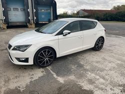 Weiß Gebraucht 2015 Seat Leon FR Kleinwagen | 11.490 € (Etwas zu teuer)