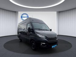 Grau Gebraucht 2018 Iveco Daily Van / Kleinbus | 13.999 € (Superpreis)