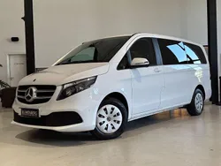 Arktikweiss Gebraucht 2020 Mercedes V220 Van / Kleinbus | 29.980 € (Guter Preis)