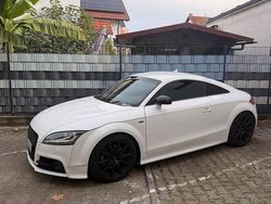Weiß Gebraucht 2012 Audi Coupé Coupé | 12.900 €