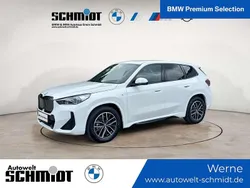 Alpinweiß Gebraucht 2024 BMW iX1 M Sport SUV | 41.589 € (Guter Preis)