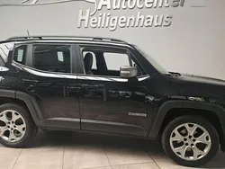 Schwarz metallic Gebraucht 2019 Jeep Renegade Limited SUV | 23.330 €
