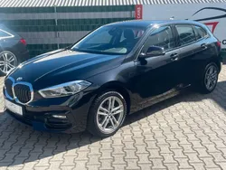 Schwarz Gebraucht 2023 BMW 118 Sport Line Kleinwagen | 25.750 € (Fairer Preis)