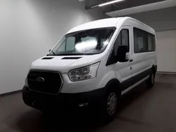 Weiß Gebraucht 2020 Ford Transit Trend Kombi | 31.900 € (Teuer)
