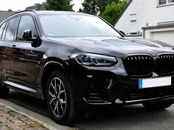 Schwarz Gebraucht 2025 BMW X3 Efficient Dynamics SUV | 69.900 € (Fairer Preis)