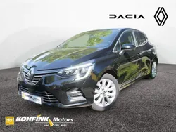 Schwarz (metallic) Gebraucht 2022 Renault Clio V Intens Kleinwagen | 17.980 € (Etwas zu teuer)