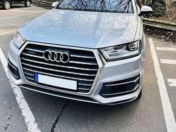 Gebraucht 2016 Audi Q7 Ambiente SUV | 30.000 € (Etwas zu teuer)
