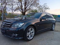 Schwarz Gebraucht 2014 Mercedes 200 Kombi | 12.999 € (Teuer)