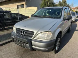 Silber Gebraucht 2001 Mercedes ML320 SUV | 2.999 € (Guter Preis)