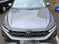 Grau Gebraucht 2023 VW T-Roc SUV | 20.250 € (Superpreis)