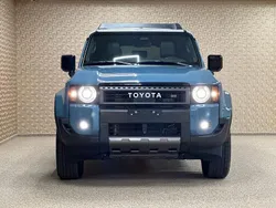 Blau Neu 2025 Toyota Land Cruiser Edition SUV | 105.270 €